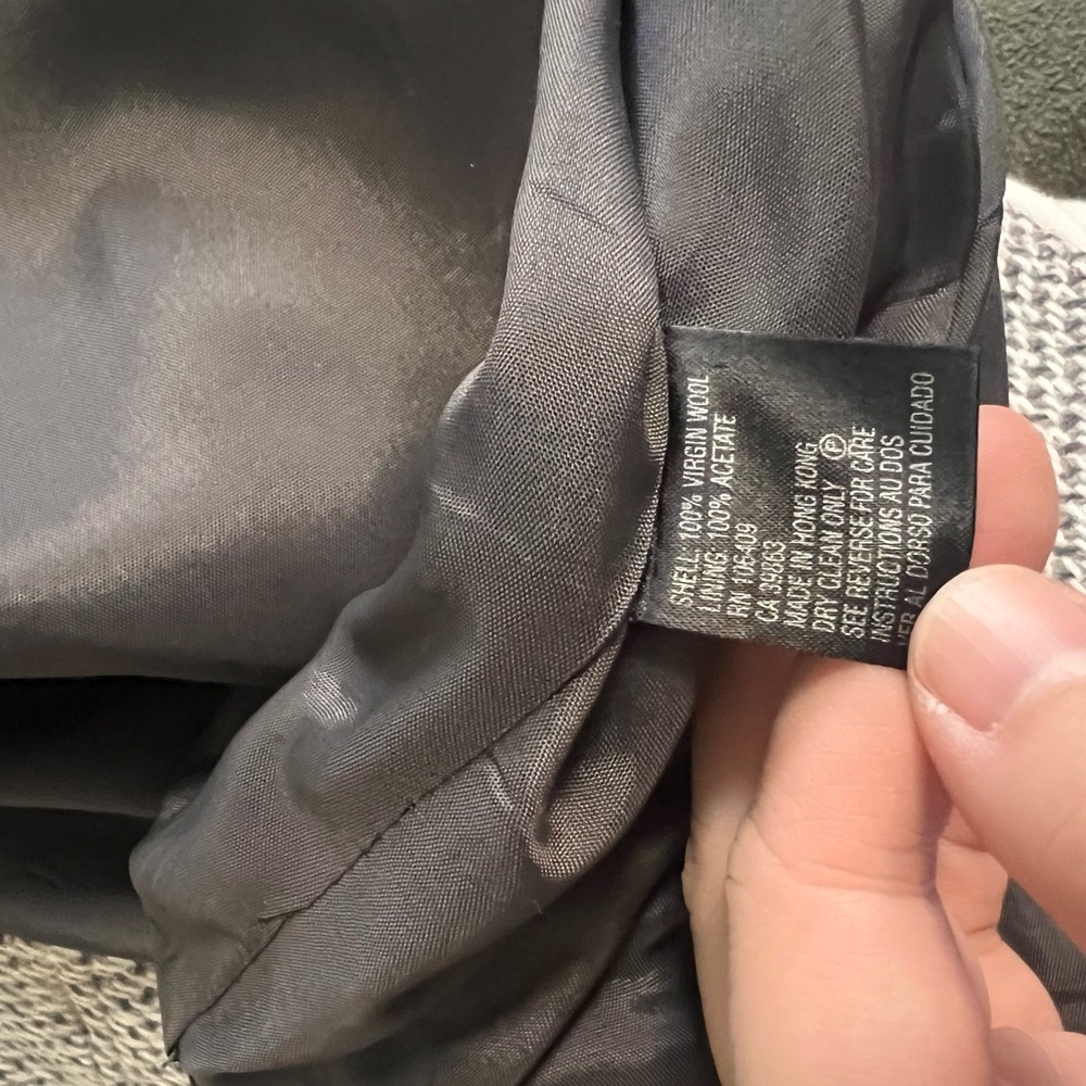 Tahari Black and Gray Textured Blazer 100% wool - Picture 6 of 10